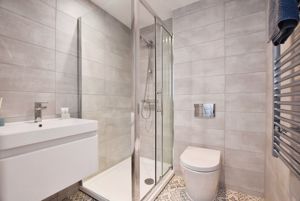 Photo 7- click for photo gallery